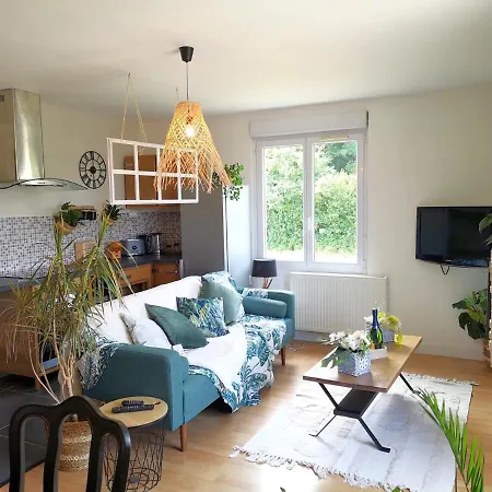 Comme Envie D'air Foret Apartment *