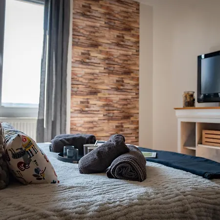 Comme Envie D'air Foret Apartment